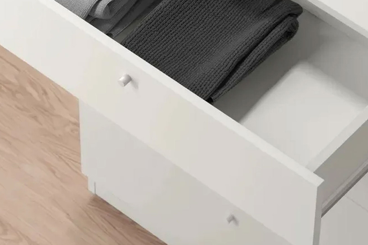 Комод 70х40х94 см с 4-мя ящиками Теви